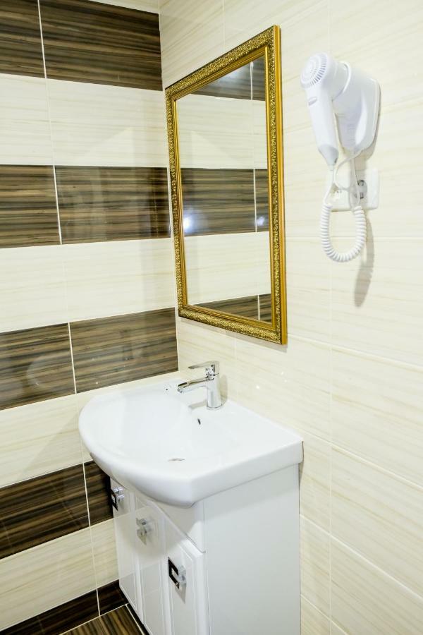 Оздоровчий Комплекс Гайки Заїзд Провулок Сухий Яр 12 Hotel Jitomir Exterior foto